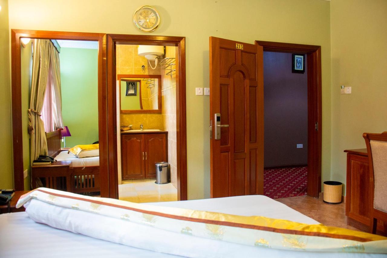 Lush Garden Business Hotel Arusza Zewnętrze zdjęcie