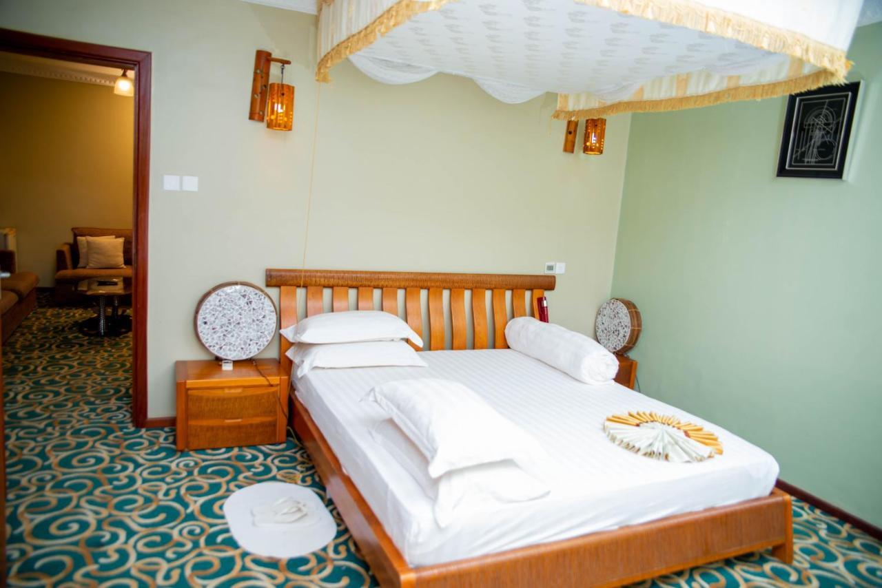 Lush Garden Business Hotel Arusza Zewnętrze zdjęcie