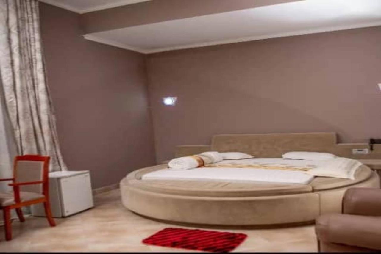 Lush Garden Business Hotel Arusza Zewnętrze zdjęcie
